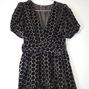 Small balck polka dot dress from Zara!